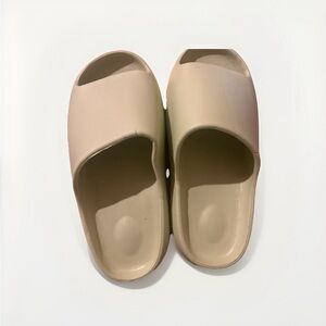 Women's Tan Slide Sandals